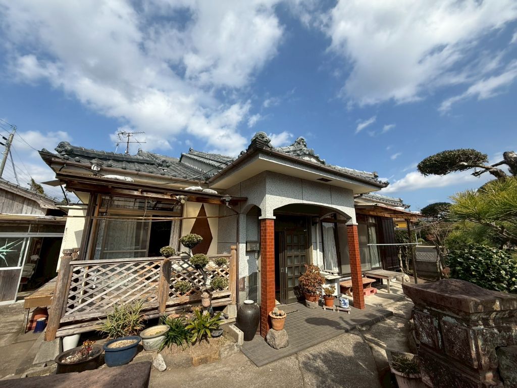 南九州市頴娃町 中古戸建の外観